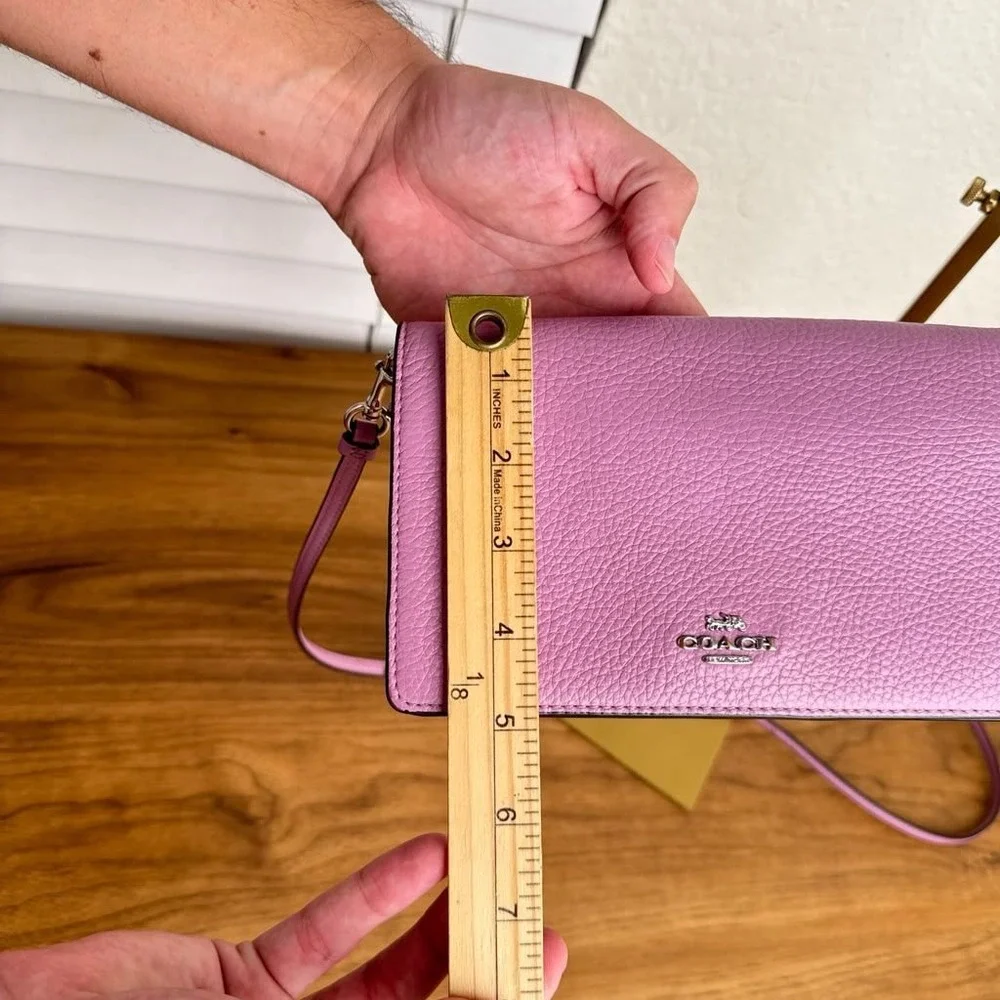 Coach measurements aprox